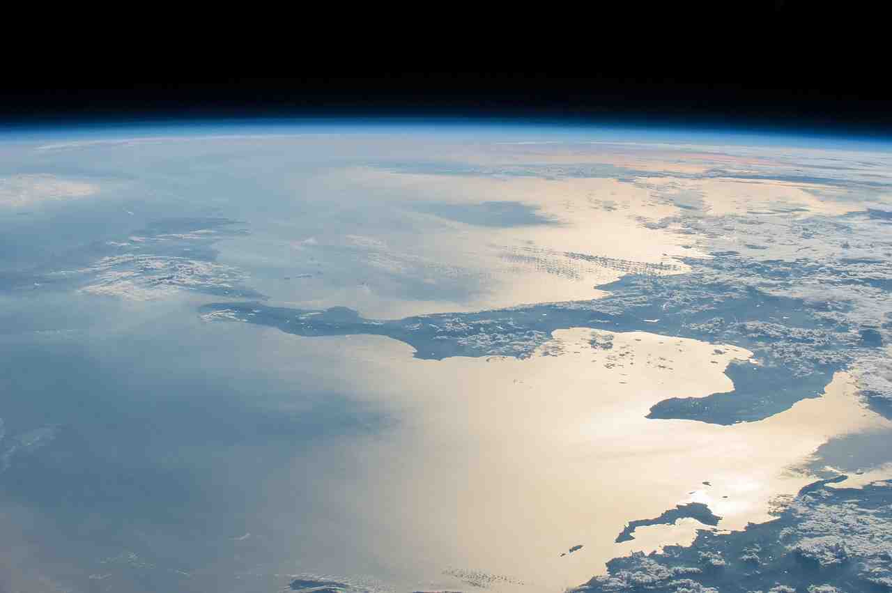 mer méditerranée, station spatiale internationale, italie